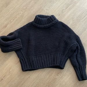 Free people sweater size small